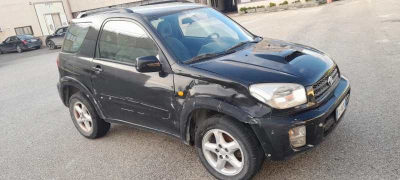 Toyota Rav4 2.0, снимка 9 - Автомобили и джипове - 48312396