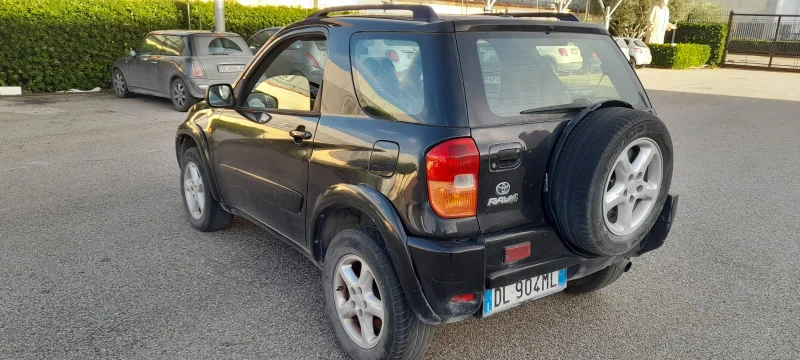 Toyota Rav4 2.0, снимка 2 - Автомобили и джипове - 48312396