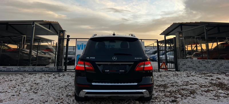 Mercedes-Benz ML 350 AMG-PAKET/DISTRONIK/XENON/NAVI/PODGREV/KOJA/UNIKAT, снимка 8 - Автомобили и джипове - 52452300