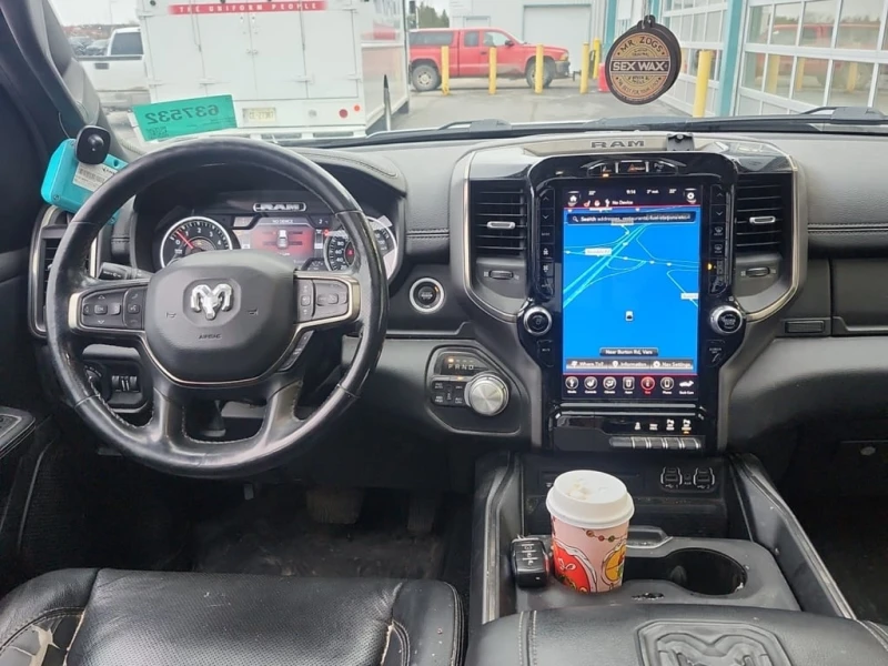 Dodge RAM 1500 5.7 * SPORT CREW * CARFAX * ФИНАНСИРАНЕ, снимка 5 - Автомобили и джипове - 53053621