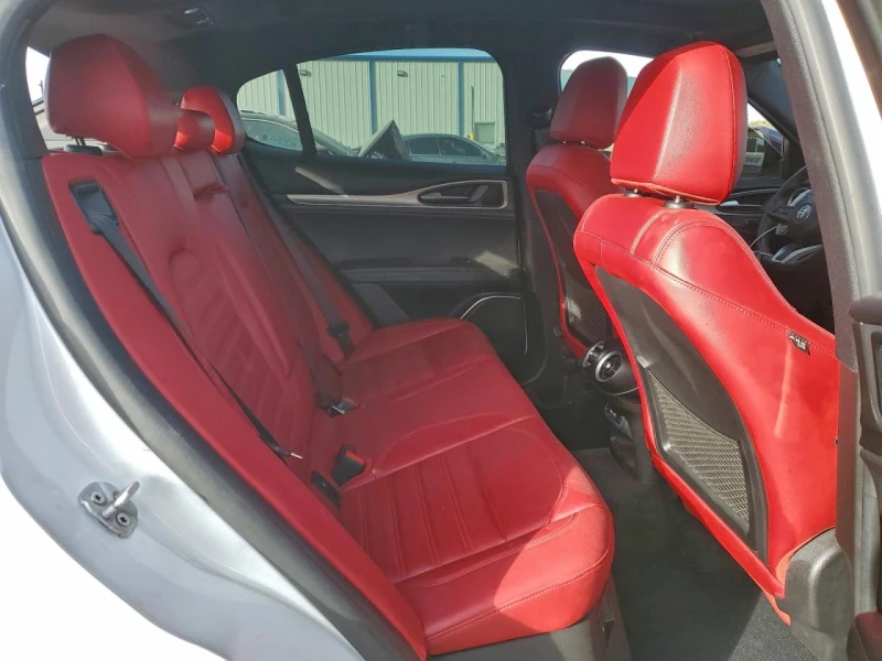 Alfa Romeo Stelvio VELOCE AWD Tuning* Възможност за Лизинг* , снимка 10 - Автомобили и джипове - 53103788