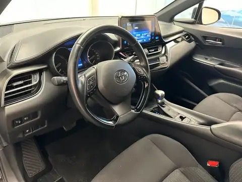 Toyota C-HR 1.8Hybrid серв.история лизинг Уникредит по 365 лв , снимка 6 - Автомобили и джипове - 45462365