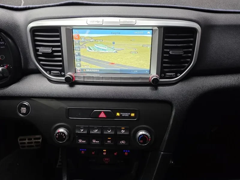 Kia Sportage The Bold Diesel 2.0 2Wd Prestige, снимка 14 - Автомобили и джипове - 55183980