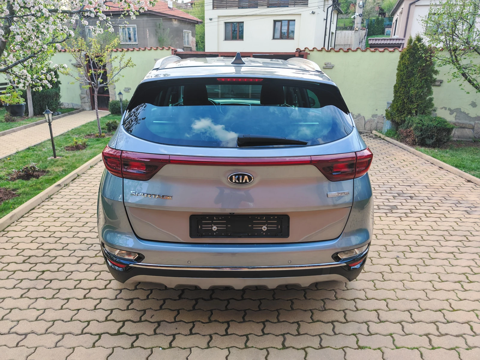 Kia Sportage 1.6 CRDI-MILD HYBRID - изображение 5