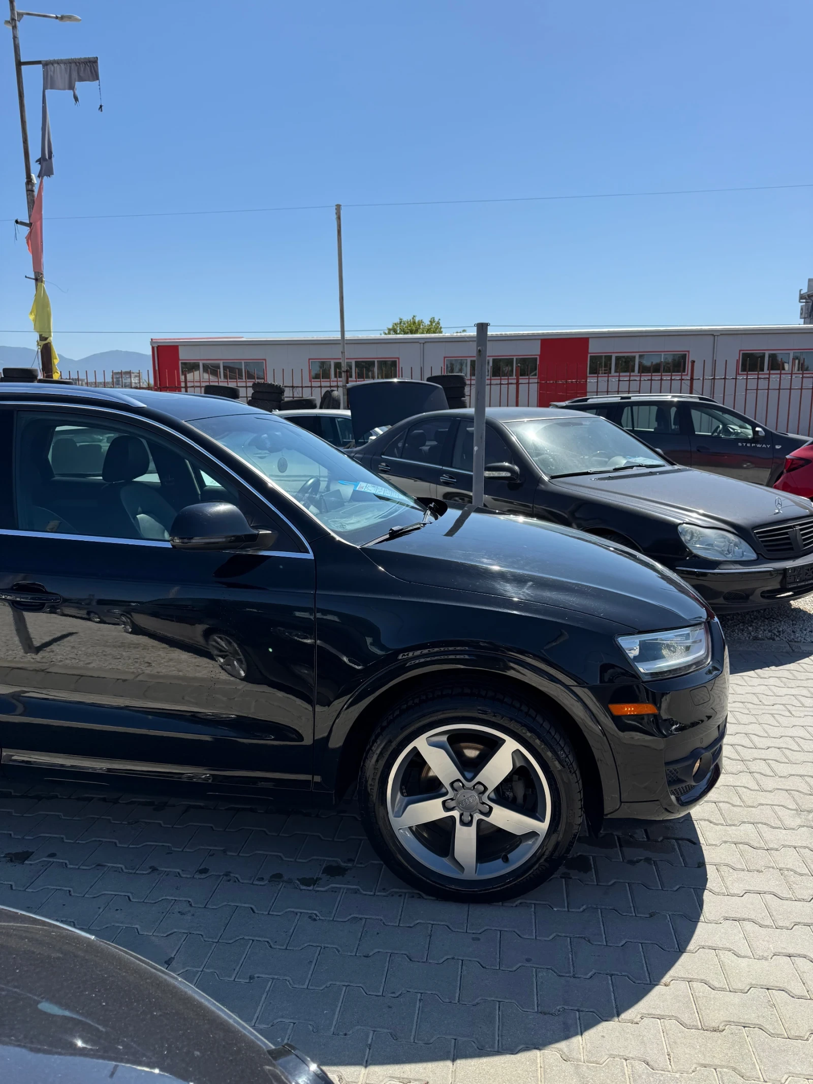 Audi Q3 2.0T* Обслужена* Всичко платено* Топ* Нави* Клима* - изображение 4