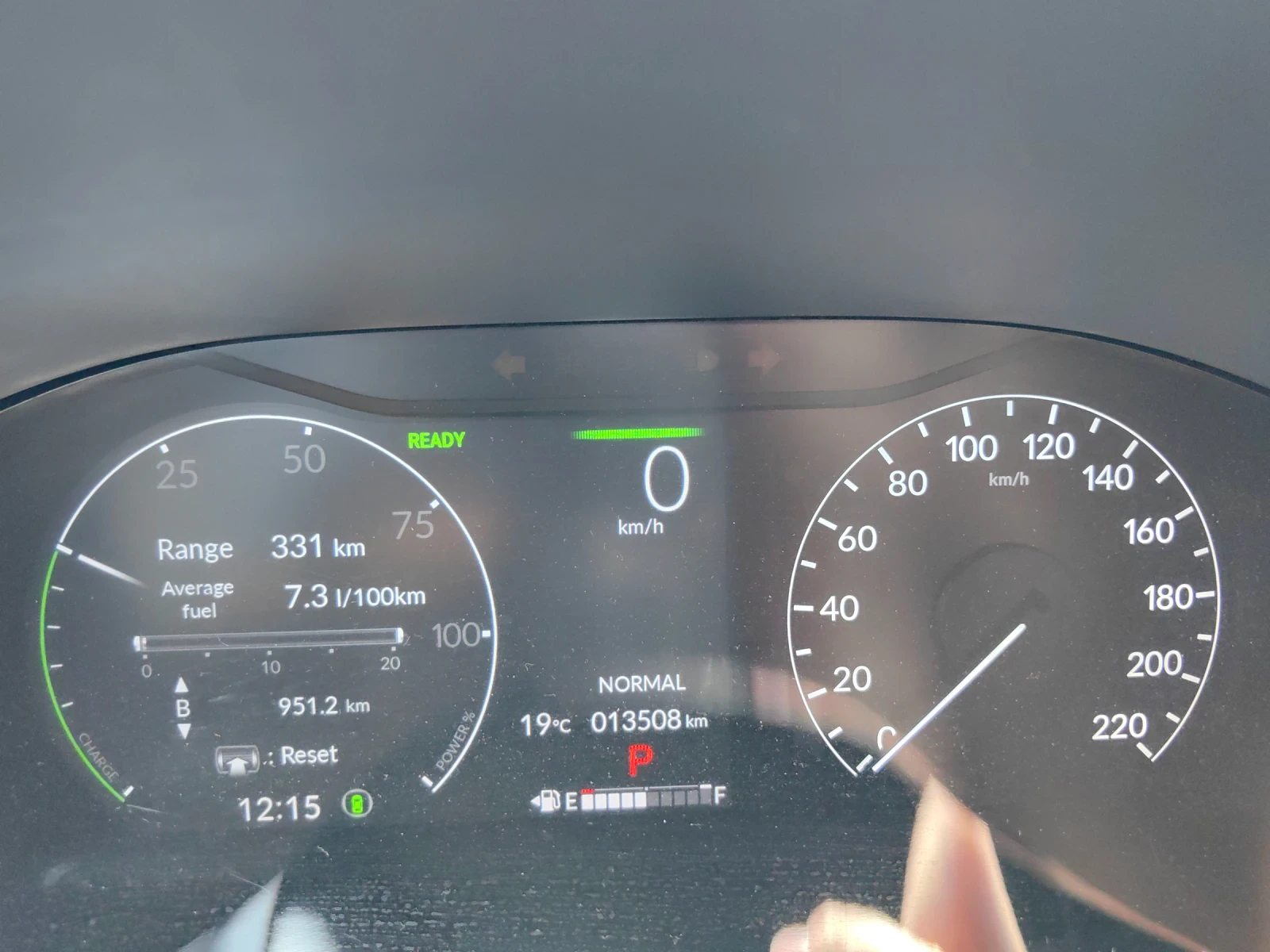 Honda Cr-v 2.0 hybrid touring - изображение 7