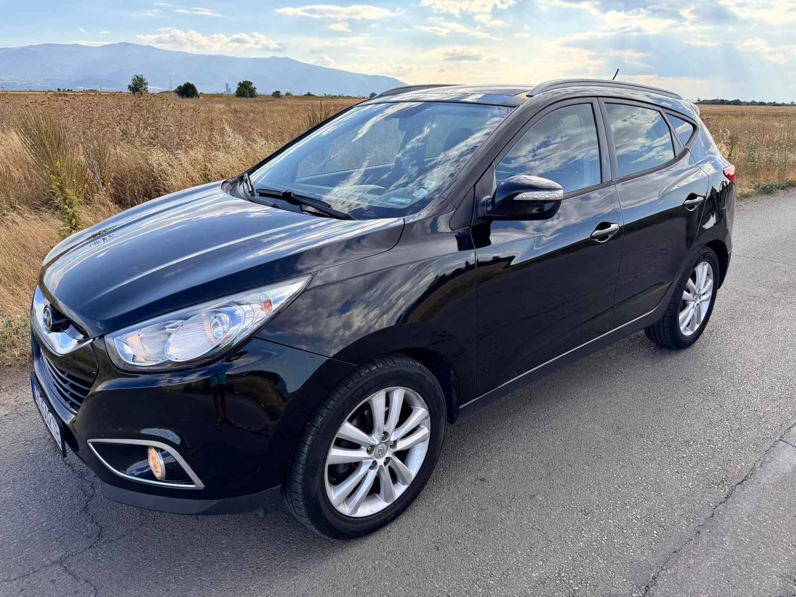 Hyundai IX35 2.0CRDi 4x4 Keyless Navi Кожа - изображение 6
