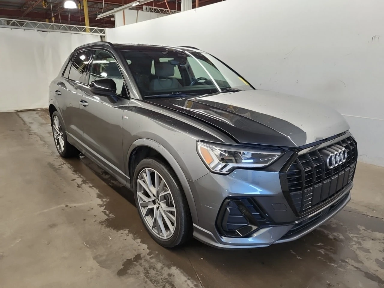 Audi Q3 * CARFAX * АВТО КРЕДИТ * ЦЕНА ДО БГ! - изображение 3