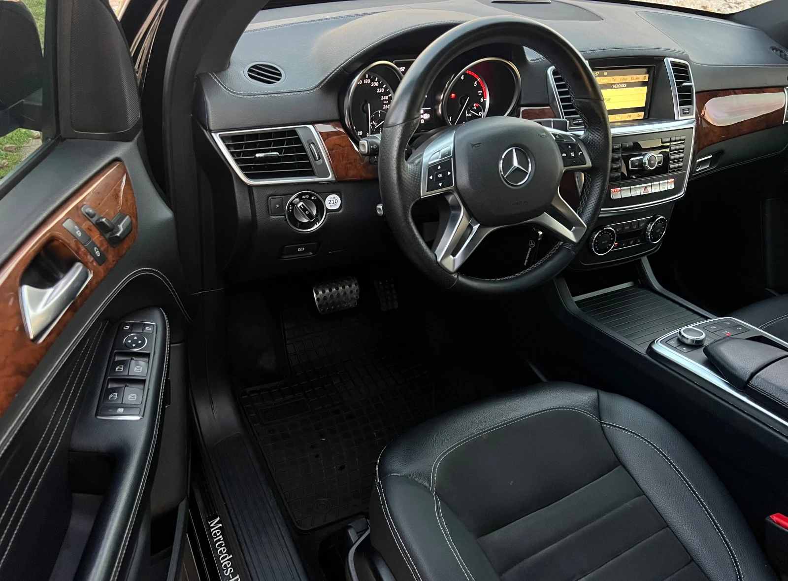 Mercedes-Benz ML 350 AMG-PAKET/DISTRONIK/XENON/NAVI/PODGREV/KOJA/UNIKAT - изображение 9