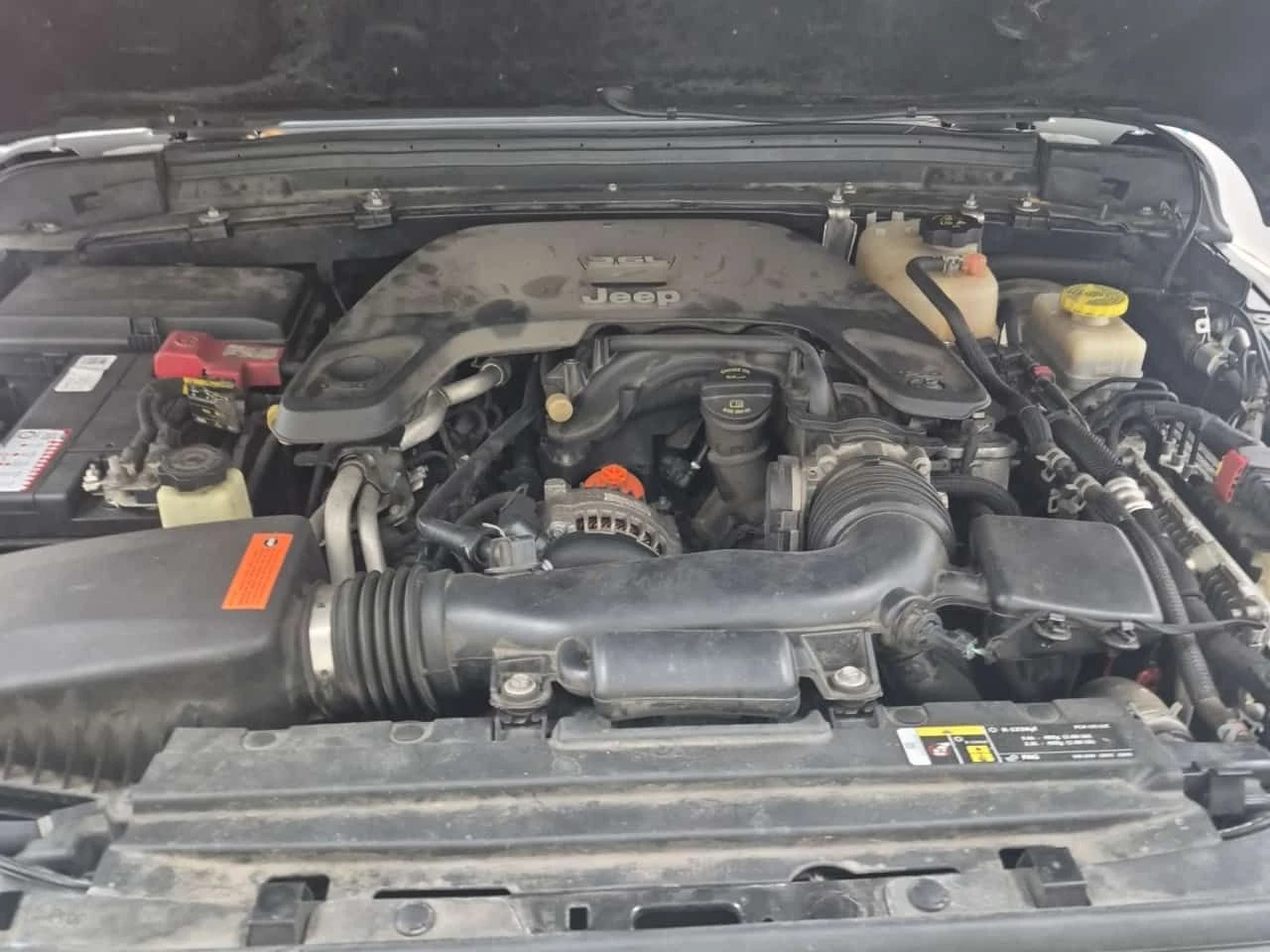 Jeep Wrangler * RUBICON * ПОДГРЕВ * ОТ ПРЕДСТАВИТЕЛСТВО , снимка 17 - Автомобили и джипове - 54109603