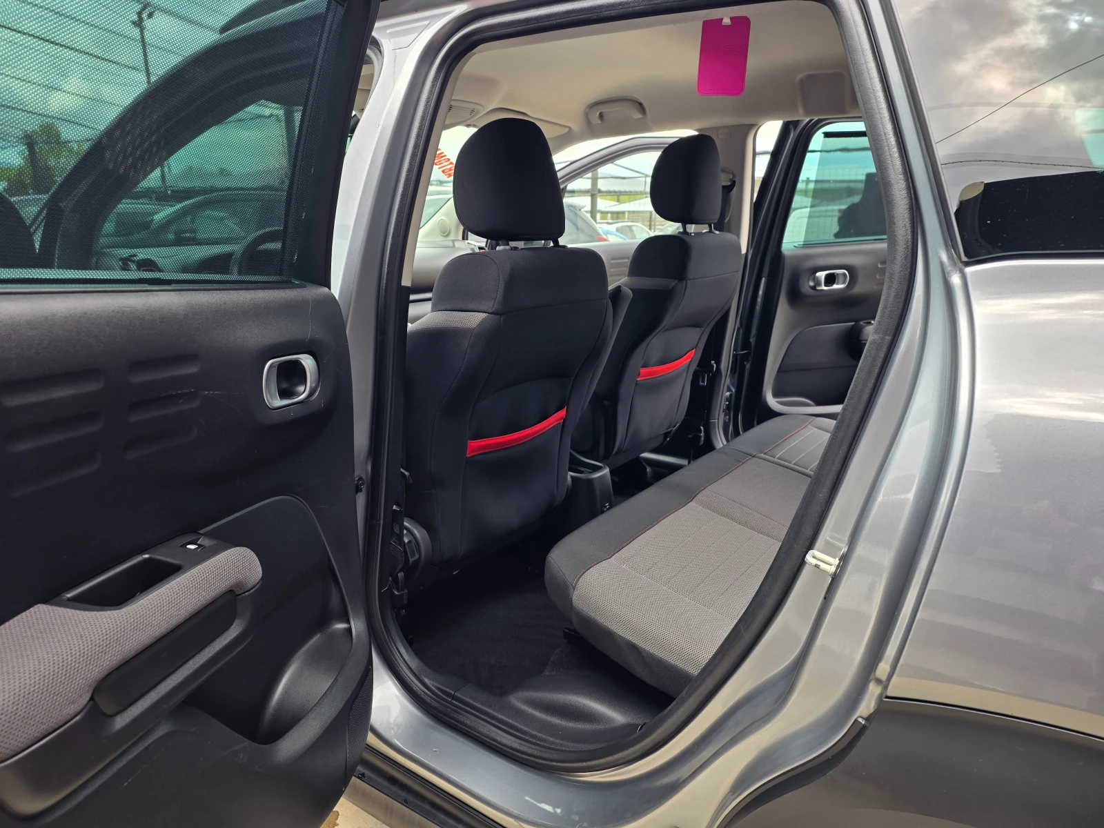 Citroen C3 Aircross 1.2 I-110�.� EURO 6b-���������-���������  | Mobile.bg � ����������� 15