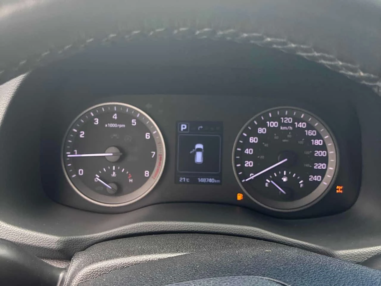 Hyundai Tucson LUXURY/CARFAX/Панорама/Кожа/Подгрев/КЛИП, снимка 8 - Автомобили и джипове - 54998387