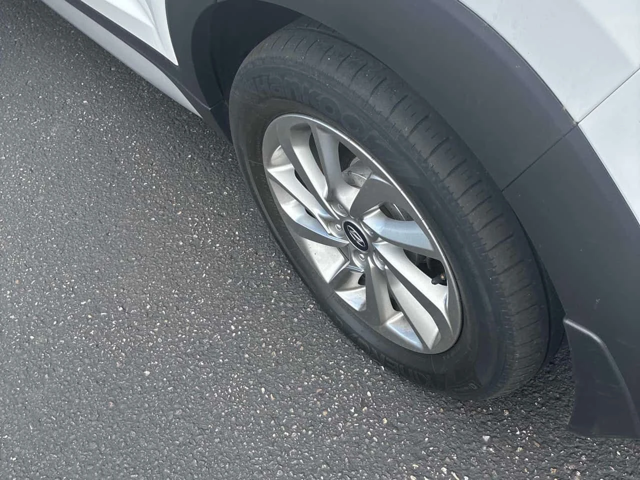 Hyundai Tucson LUXURY/CARFAX/Панорама/Кожа/Подгрев/КЛИП, снимка 12 - Автомобили и джипове - 54998387