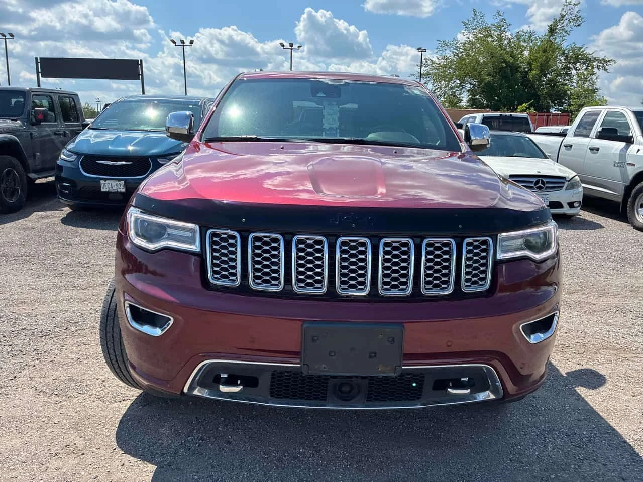 Jeep Grand cherokee * Overland * CARFAX * ПОДГРЕВИ * ПАНО * АВТОКРЕДИТ, снимка 6 - Автомобили и джипове - 55260344