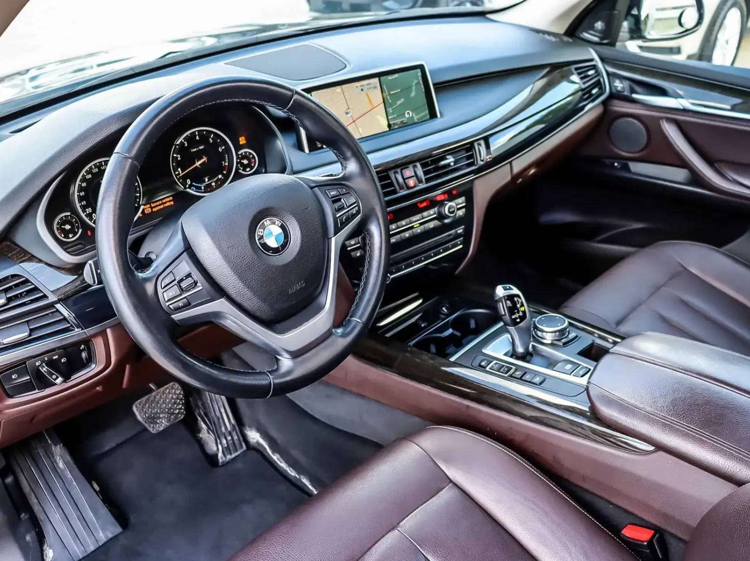 BMW X5 xDrive35i, снимка 10 - Автомобили и джипове - 55282624