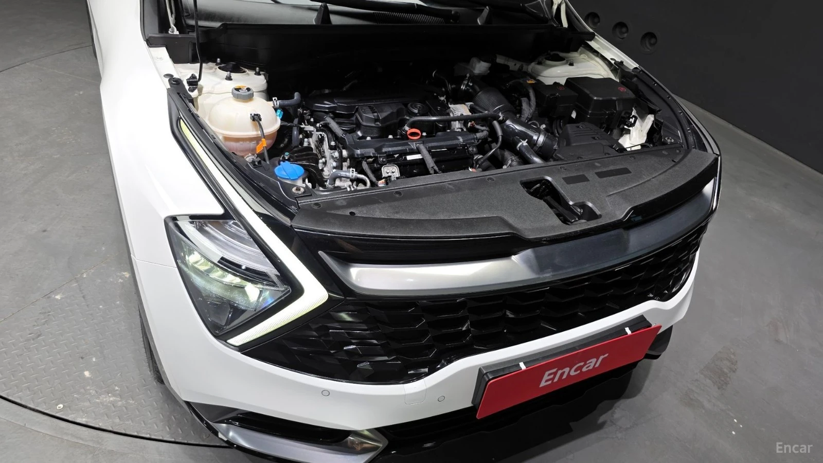 Kia Sportage NOBLESSE/DRIVE-ASSISTS/DIGITAL/1.6-TURBO, снимка 17 - Автомобили и джипове - 55679019