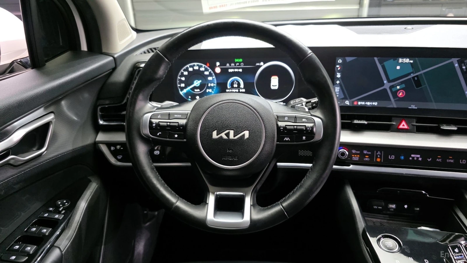 Kia Sportage NOBLESSE/DRIVE-ASSISTS/DIGITAL/1.6-TURBO, снимка 7 - Автомобили и джипове - 55679019