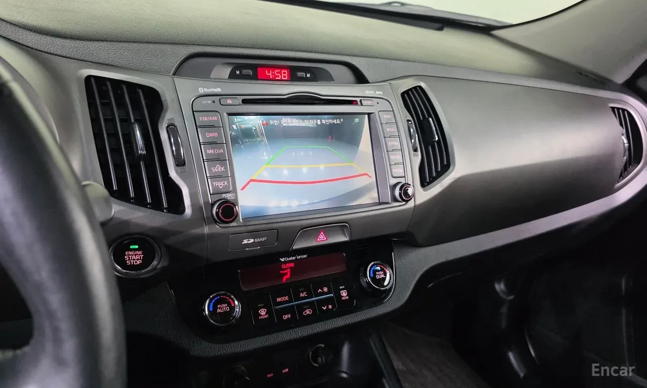 Kia Sportage R DIESEL PRESTIGE* ОБДУХВАНЕ* ПОДГРЕВ* PANO* NAVI, снимка 10 - Автомобили и джипове - 55728318
