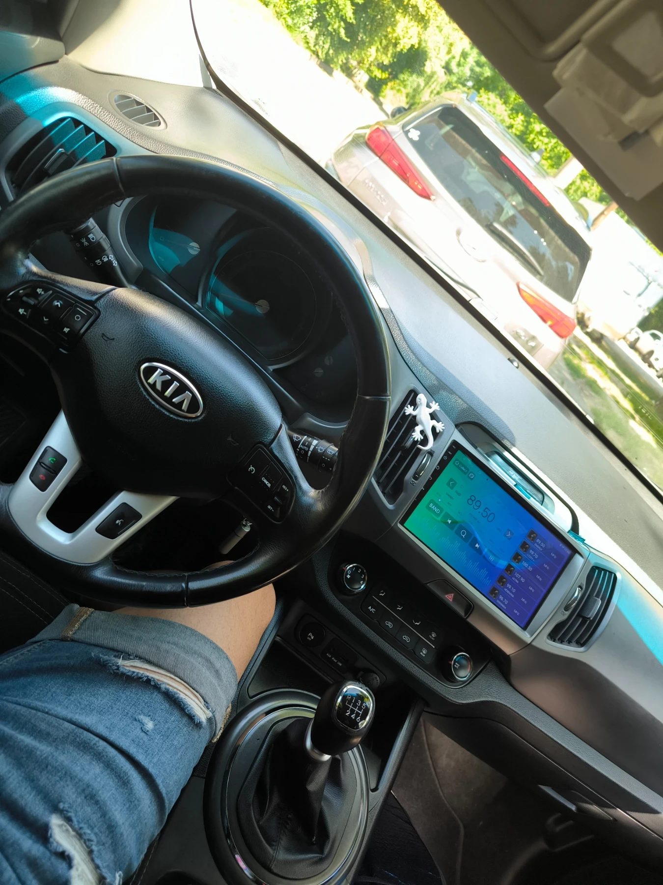 Kia Sportage 1.7CRDI ПАНОРАМА!!!, снимка 3 - Автомобили и джипове - 55889174