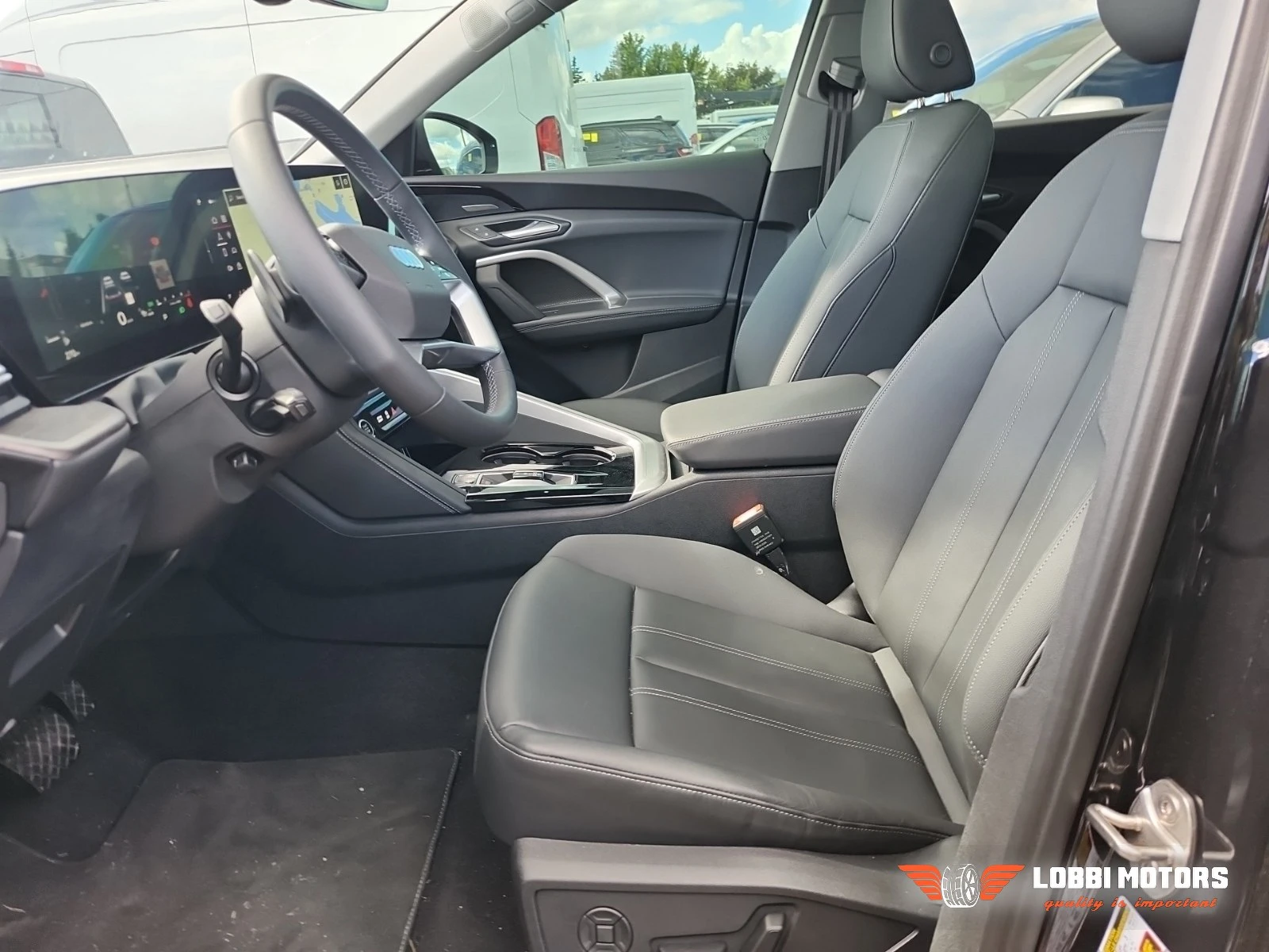Audi Q5, снимка 5 - Автомобили и джипове - 56128903