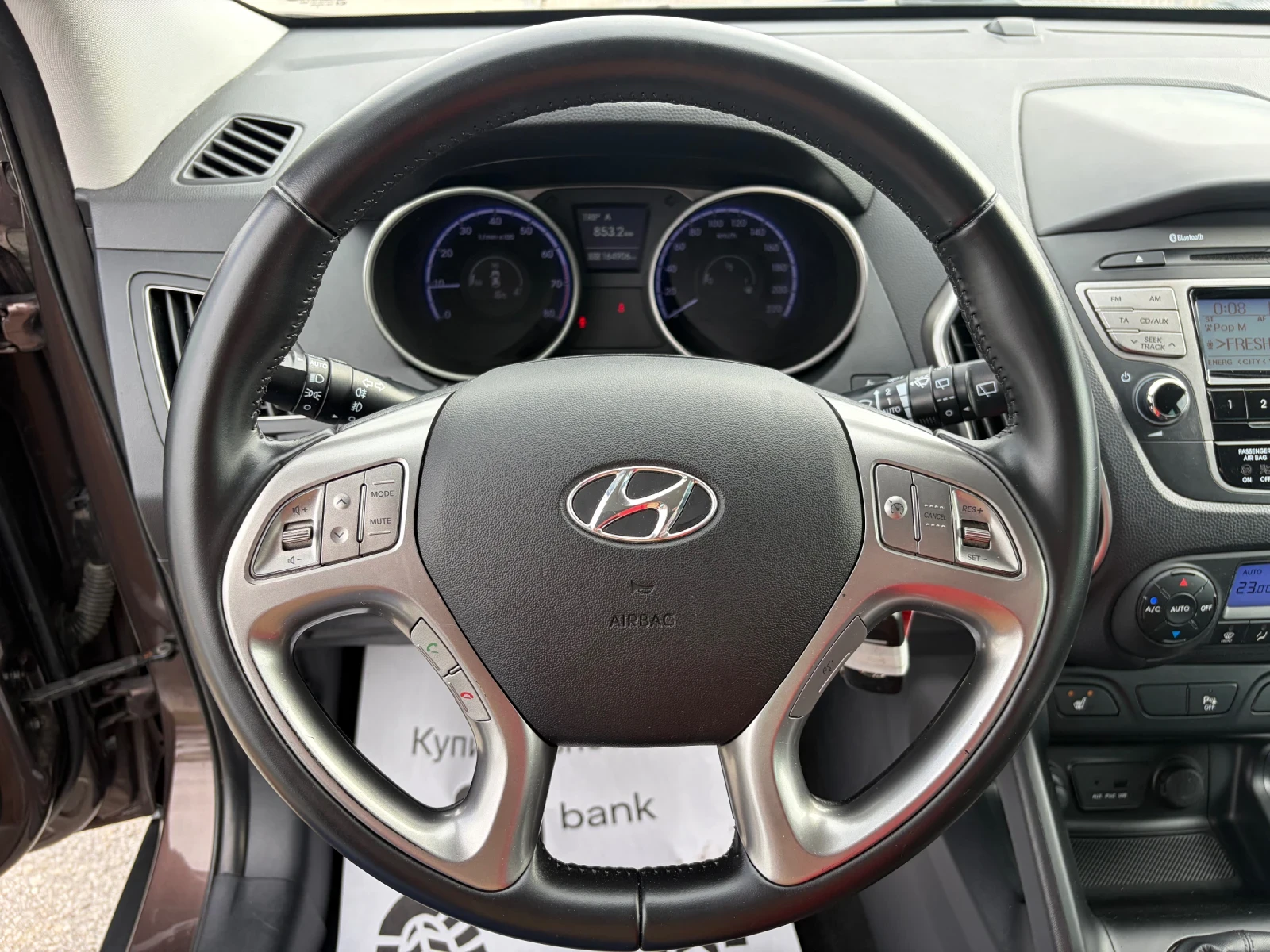 Hyundai IX35 1.6 ТОП, снимка 8 - Автомобили и джипове - 56272486