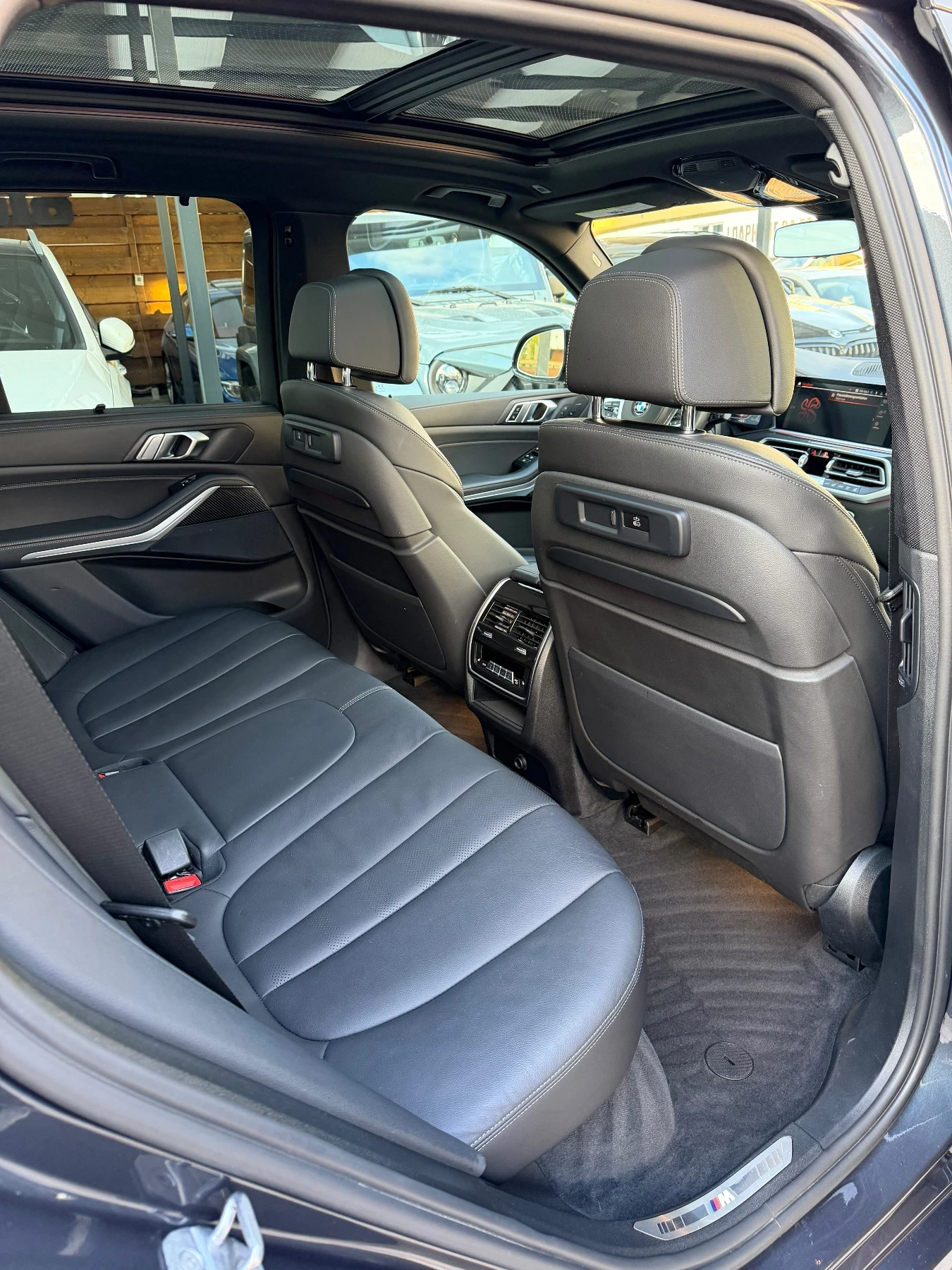 BMW X5 40i xDrive M-Pack SkyLounge ����� | Mobile.bg � ����������� 15