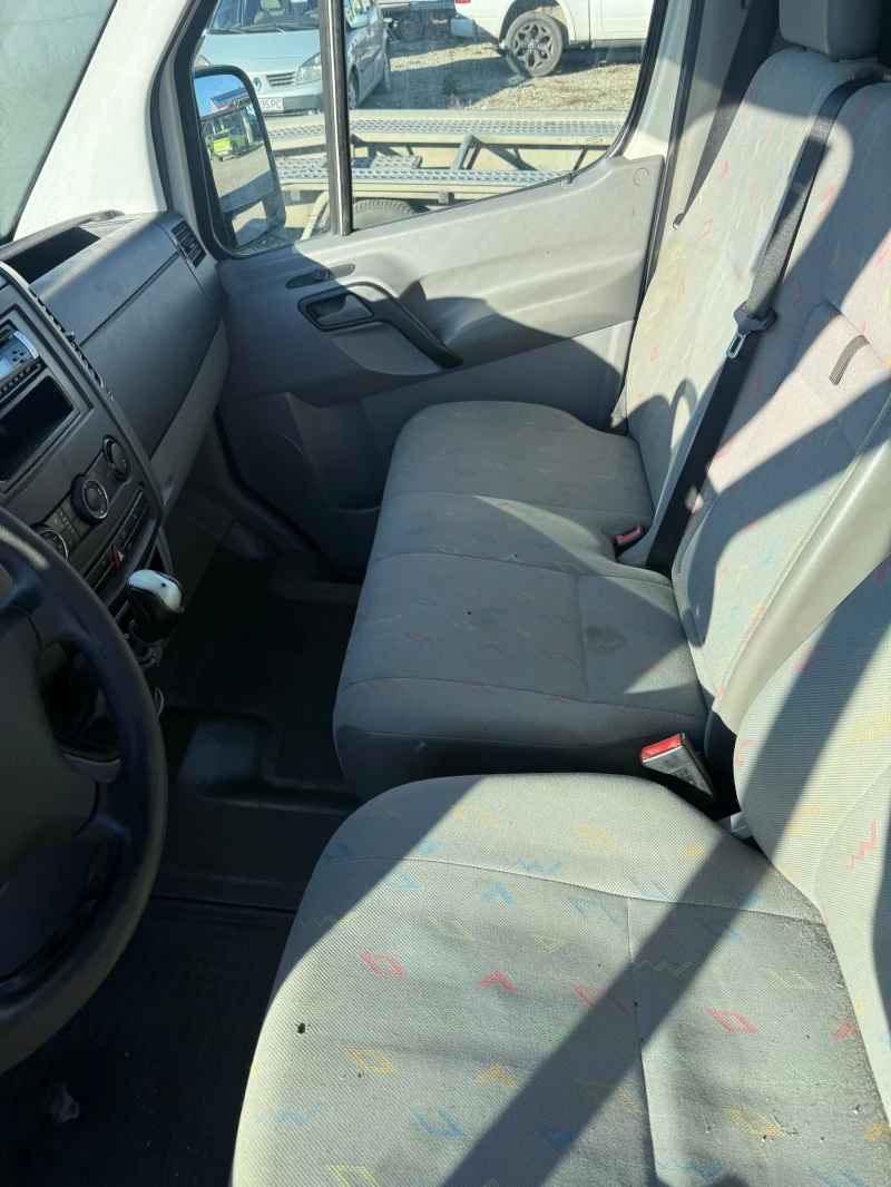 VW Crafter 2.5TDI 136 klima MAXI , снимка 8 - Бусове и автобуси - 52790265