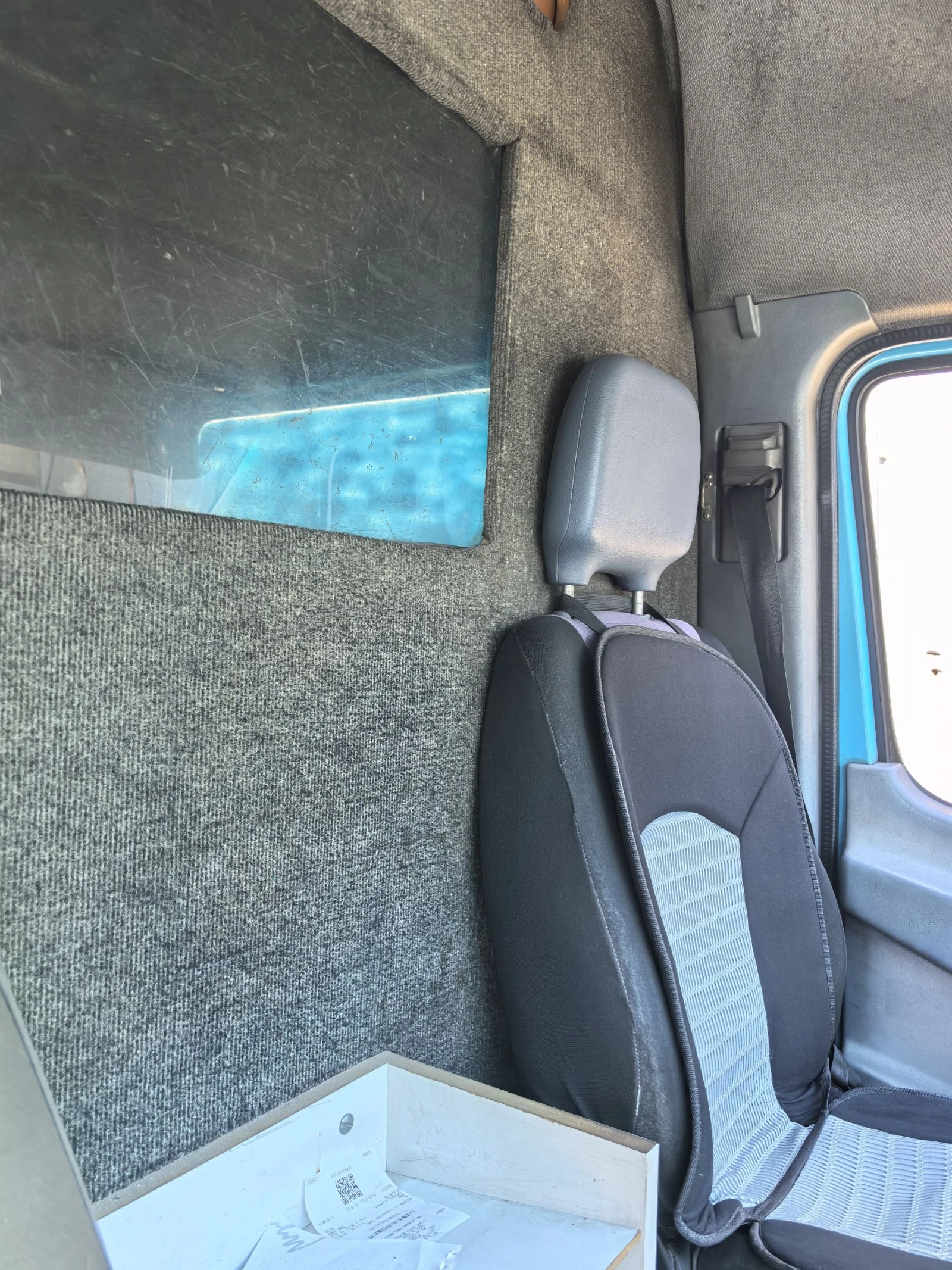 Mercedes-Benz Sprinter 208 2.3 D - изображение 9