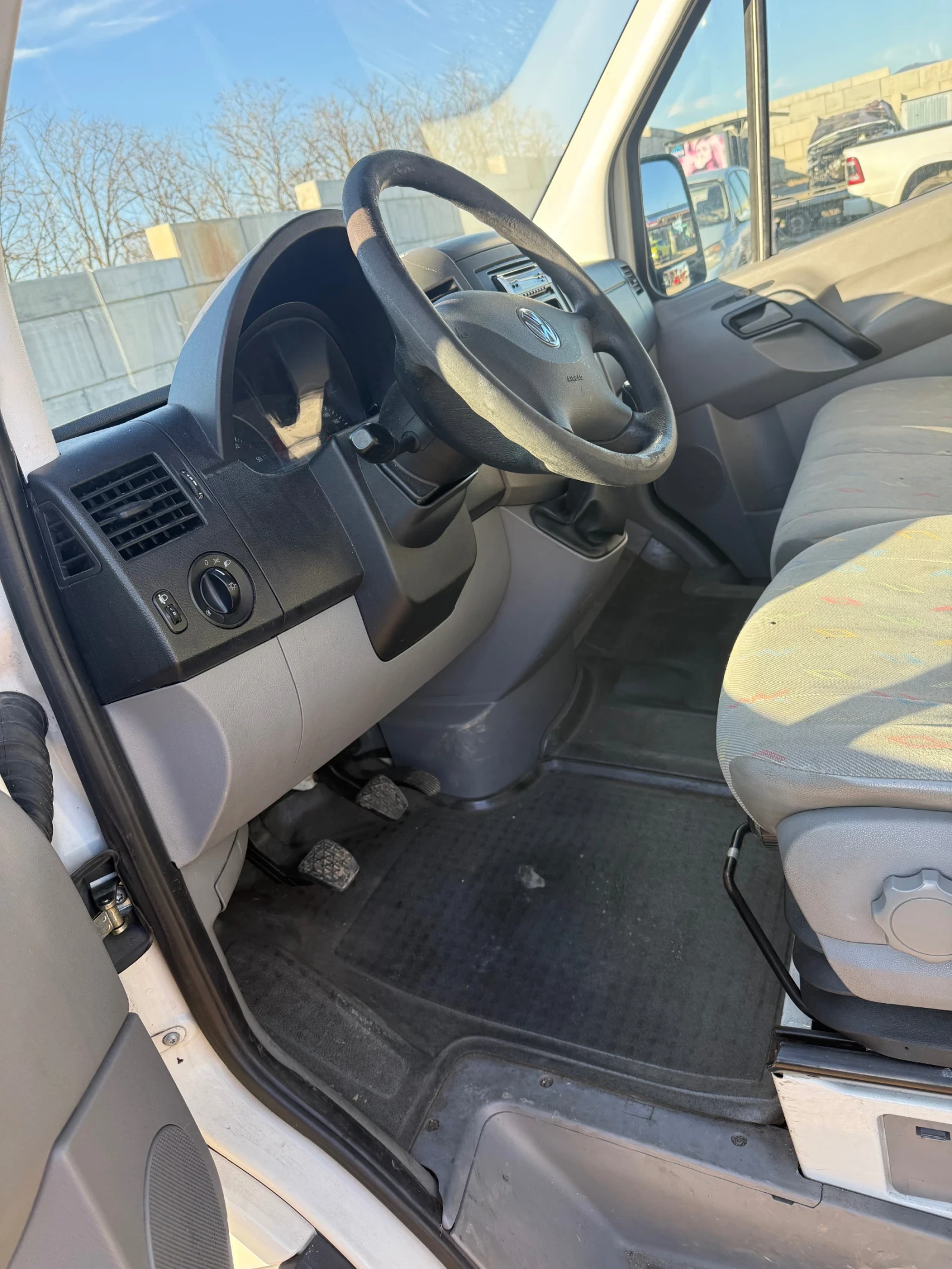 VW Crafter 2.5TDI 136 klima MAXI  - изображение 6