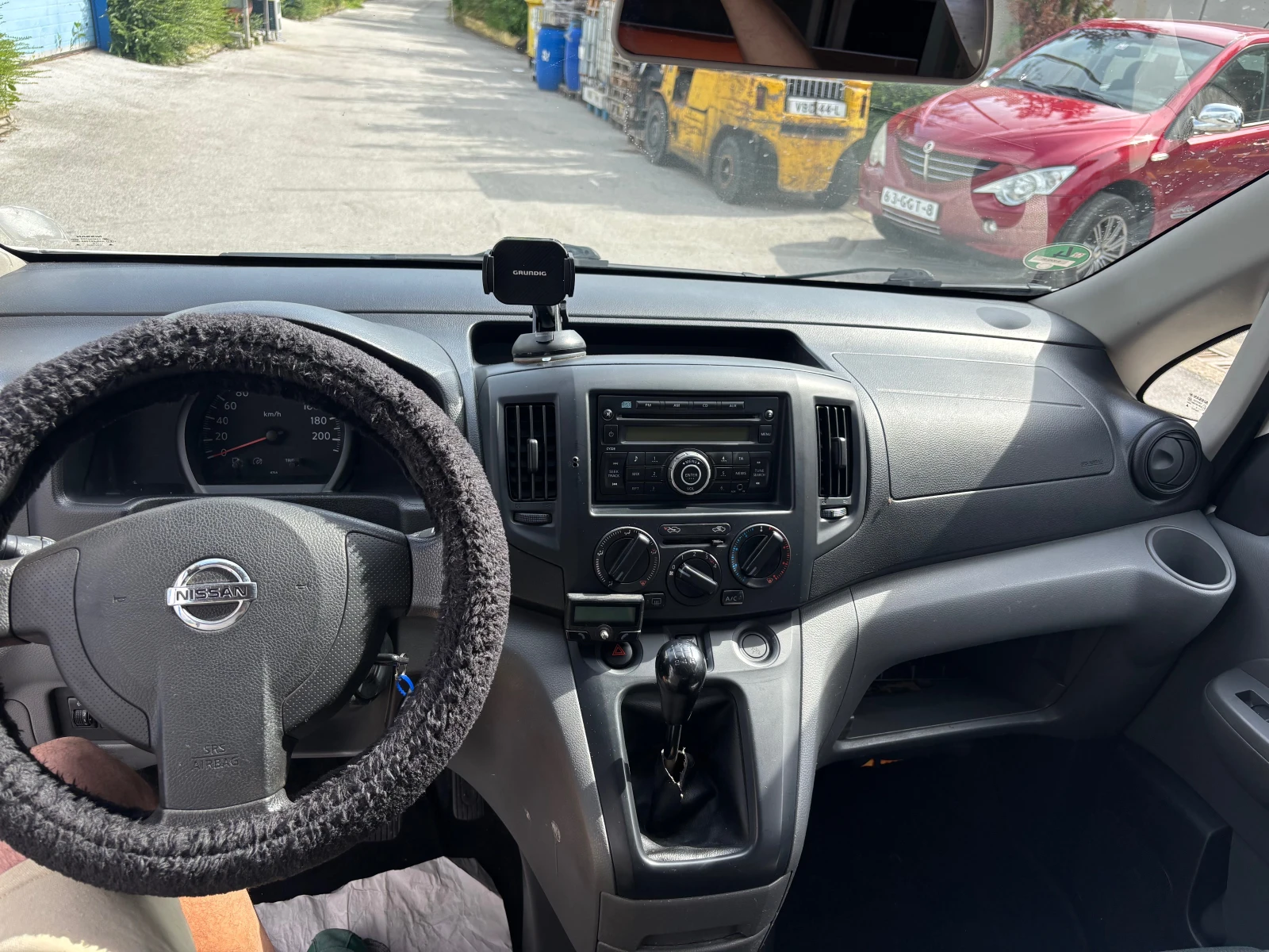 Nissan NV200  174000км-Кемпер, снимка 9 - Бусове и автобуси - 54913899