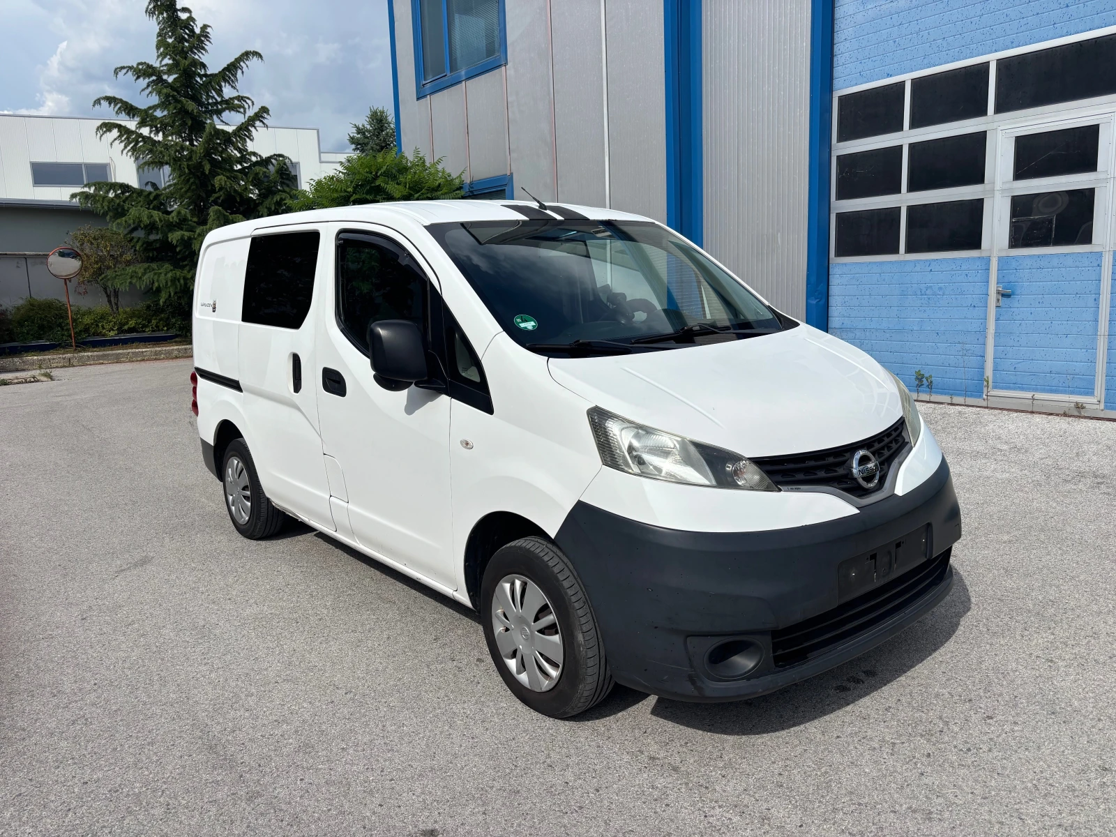 Nissan NV200  174000км-Кемпер