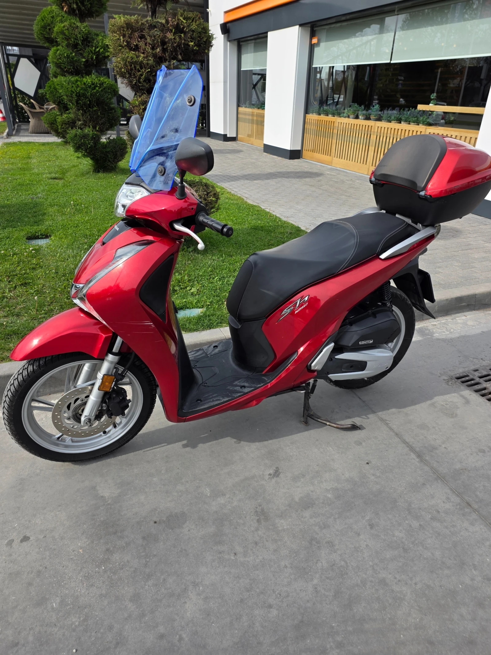 Honda Sh 125I, снимка 15 - Мотоциклети и мототехника - 54455877