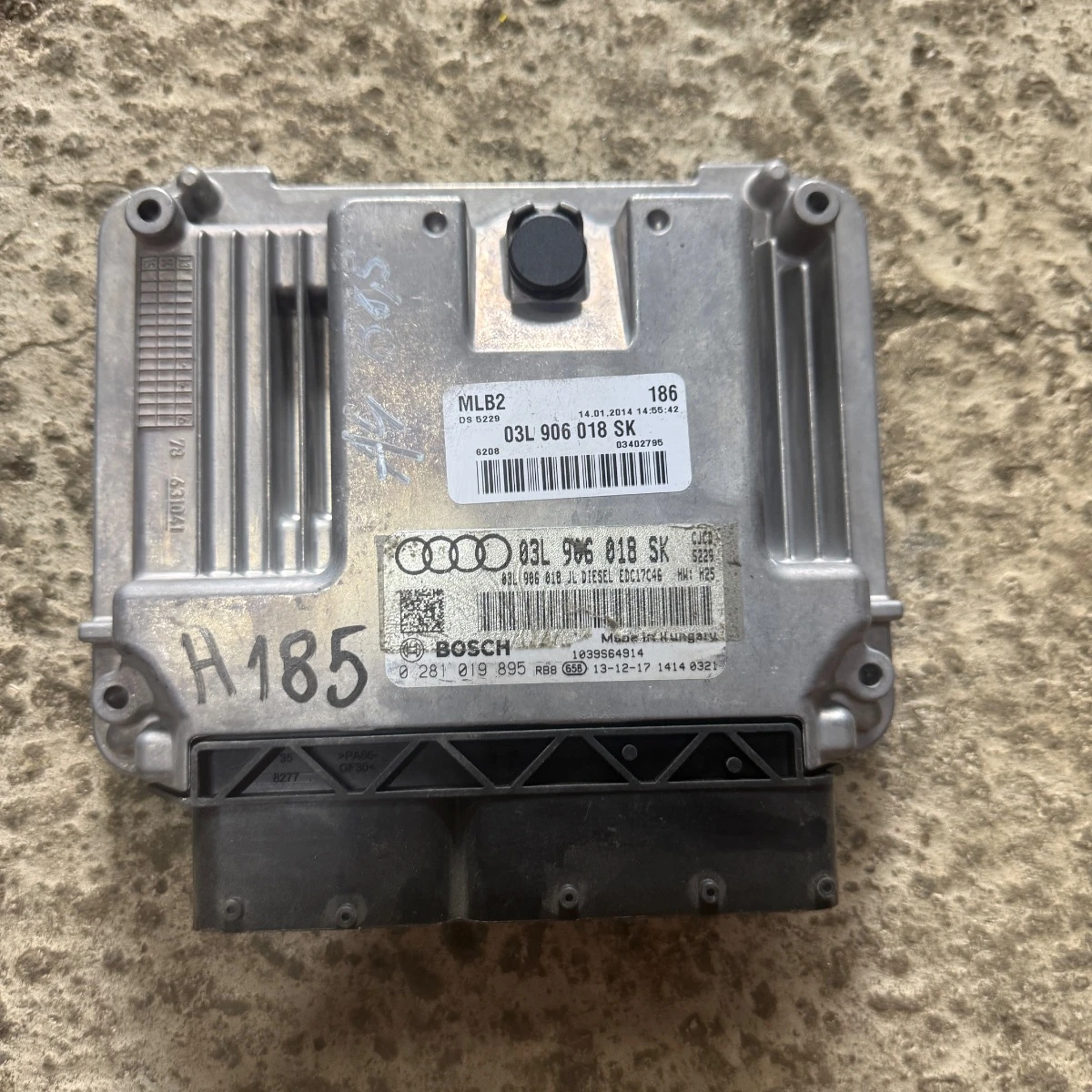 КОМПЮТЪР ECU AUDI A4 A5 Q5 20TDI CJC 03L906018SK ном 185 03L906018SK-185-1456