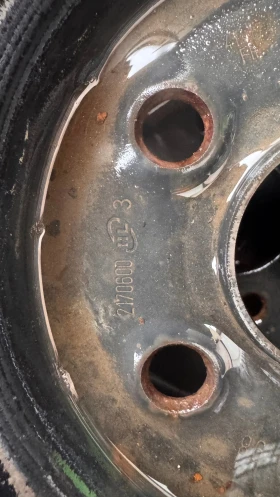 Гуми с джанти Bridgestone 125/70R17, снимка 2 - Гуми и джанти - 52698159