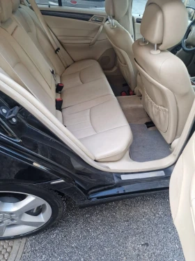 Mercedes-Benz C 220, снимка 7