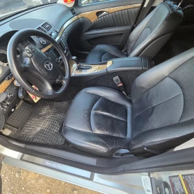 Mercedes-Benz E 320, снимка 6