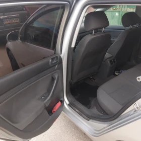 VW Golf - 4000 € / 7823.32 лв. - 24756965 8