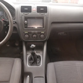 VW Golf - 4000 € / 7823.32 лв. - 24756965 9