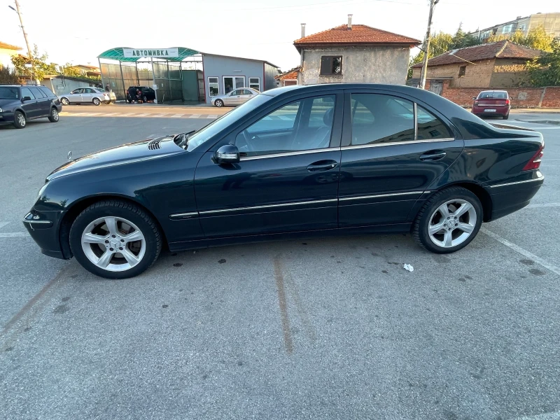 Mercedes-Benz C 270, снимка 3 - Автомобили и джипове - 47634826