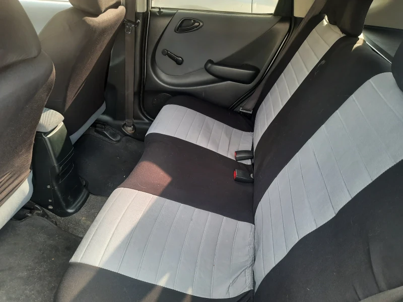 Honda Jazz, снимка 7 - Автомобили и джипове - 52277500