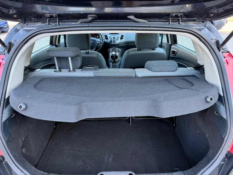 Ford Fiesta 1.25i РЕГИСТРИРАН/ОБСЛУЖЕН, снимка 15 - Автомобили и джипове - 51864483