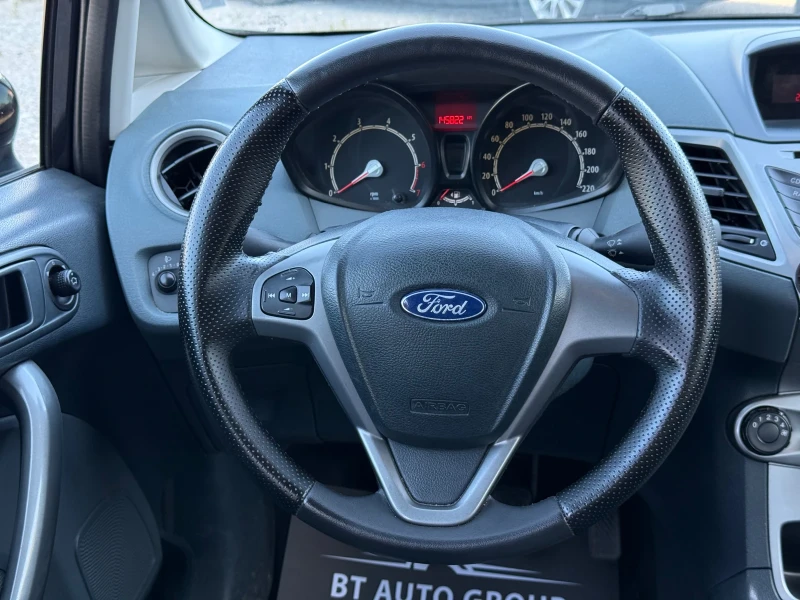 Ford Fiesta 1.25i РЕГИСТРИРАН/ОБСЛУЖЕН, снимка 11 - Автомобили и джипове - 51864483