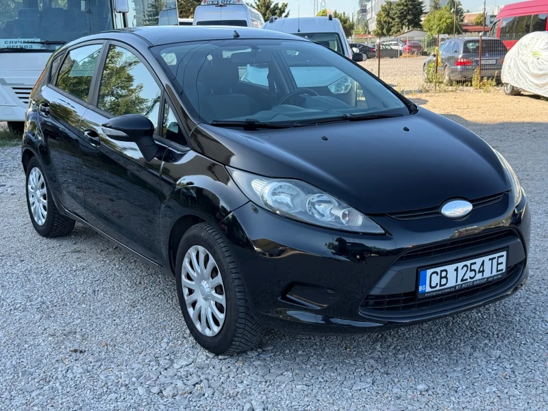 Ford Fiesta 1.25i РЕГИСТРИРАН/ОБСЛУЖЕН