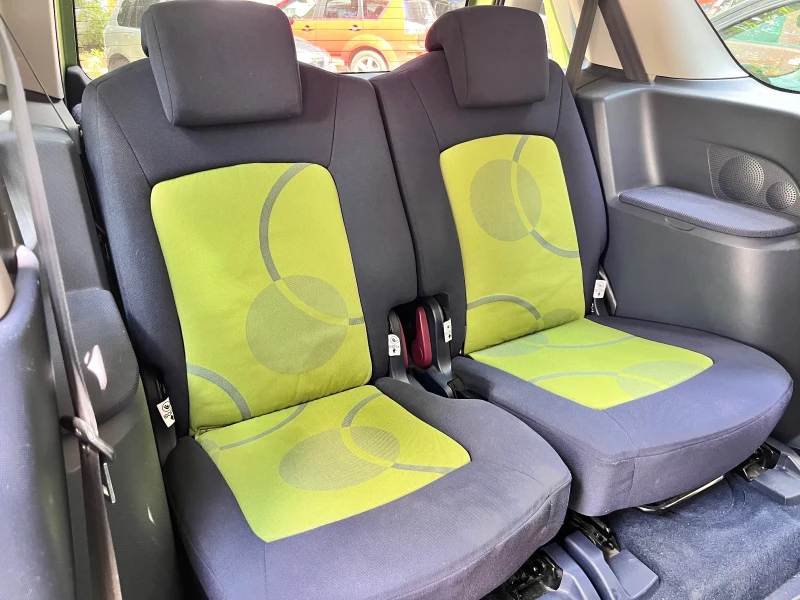 Peugeot 1007 1.4, снимка 9 - Автомобили и джипове - 52655216