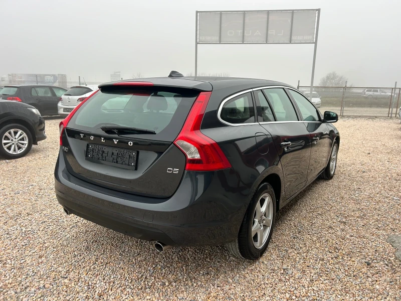 Volvo V60 * 2.4D* D5* AUTOMAT* , снимка 4 - Автомобили и джипове - 52440296