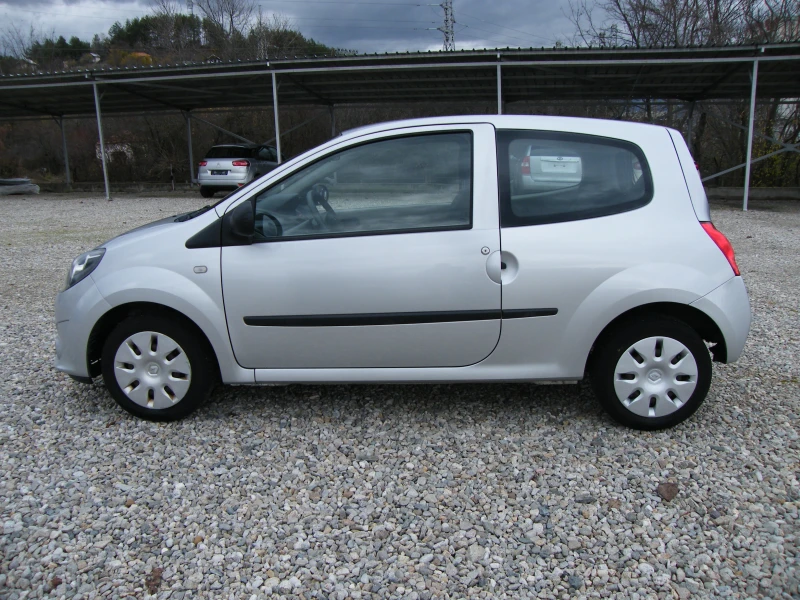 Renault Twingo 1.3 i , снимка 6 - Автомобили и джипове - 52553998