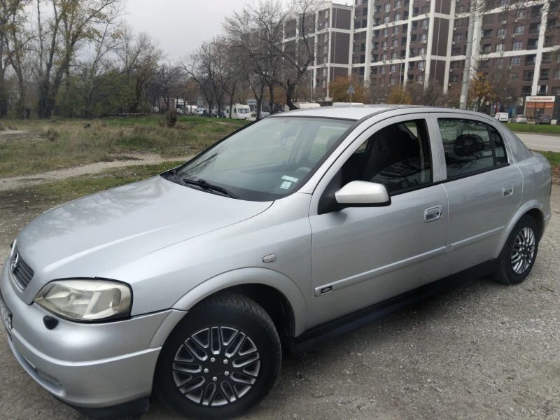 Opel Astra 1.6//КЛИМА//ГАЗ//СТАРИЯ МОТОР , снимка 2 - Автомобили и джипове - 52651695