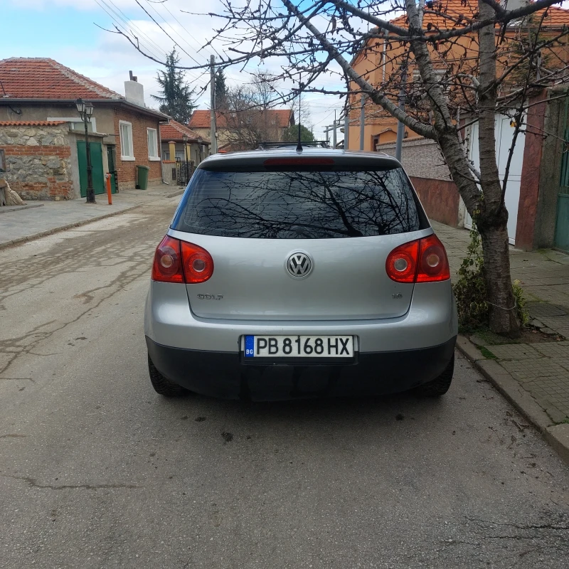 VW Golf, снимка 5 - Автомобили и джипове - 53158381