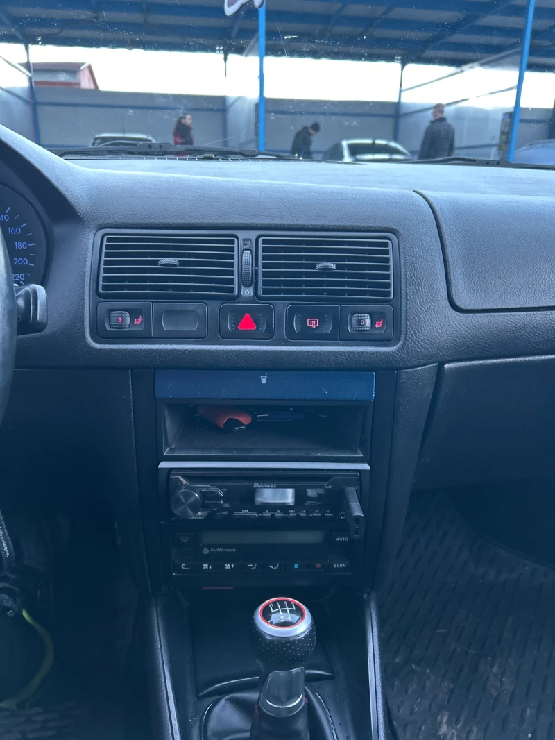 VW Golf Highline, снимка 11 - Автомобили и джипове - 53467136