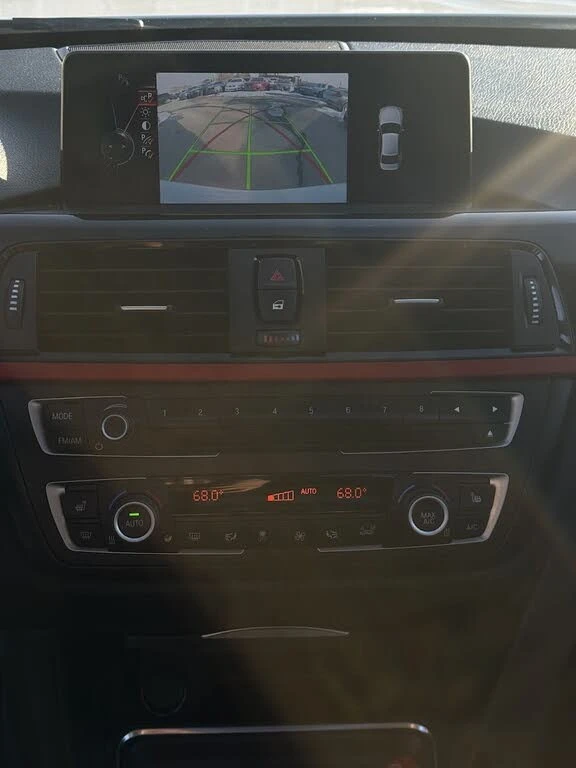 BMW 335 I * M-Package* * HeadUp* AвтоКредит* (ЦЕНА ДО БГ), снимка 14 - Автомобили и джипове - 53963947